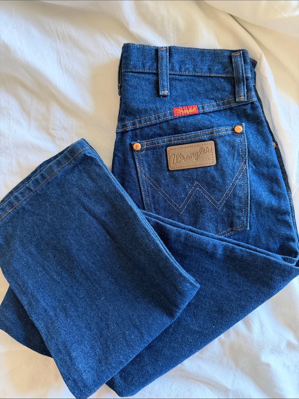 Wrangler Women’s Straight Leg Dark Blue Jeans